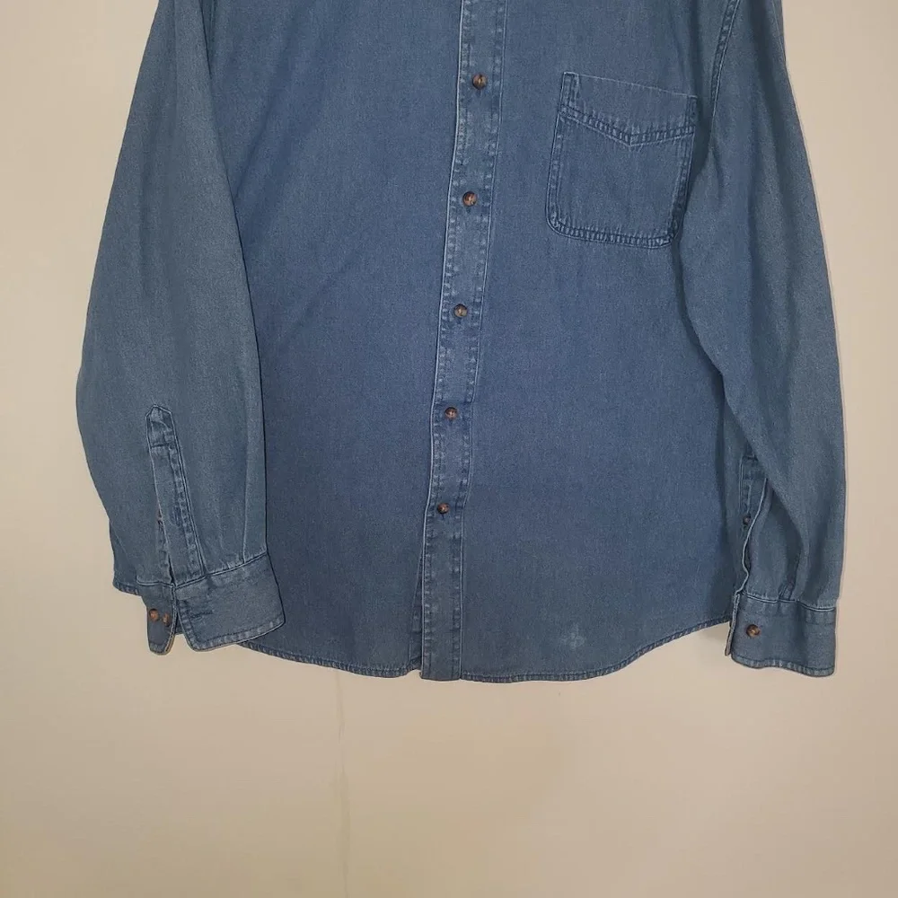 Mens Croft & Barrow Denim Oxford Long Sleeve Button Down Shirt - Picture 3 of 11